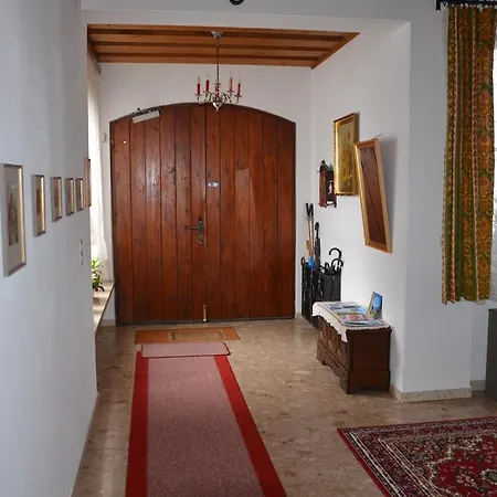 Hotel-garni Kaiserhof Hotel 3*